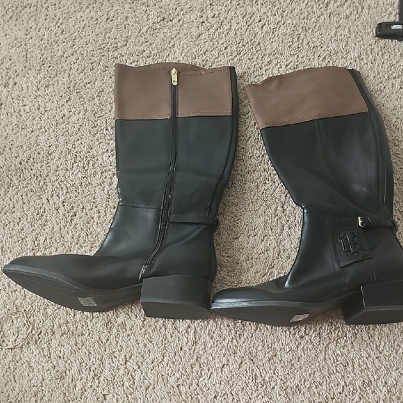 Tommy Hilfiger Black and Brown Over the Knee Boots - Picture 1 of 3